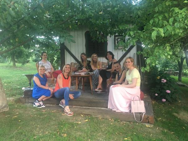 foto/DODIJELJENE ZAHVALNICE ZA ORGANIZACIJU MODNE REVIJE I REVIJE FRIZURA