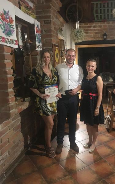 foto/DODIJELJENE ZAHVALNICE ZA ORGANIZACIJU MODNE REVIJE I REVIJE FRIZURA 9